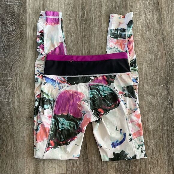 Lululemon Speed Tight Ill Pigment Wave Multi / Black / Regal Plum - Size: 4 - Picture 7 of 9